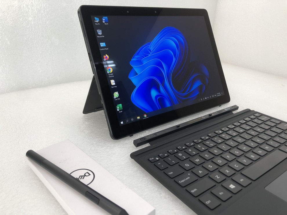 Dell Latitude 5290 2-en-1 I7-8650U, 16Go RAM, 256Go SSD, écran 12.5" FHD - Clavier QWERTY